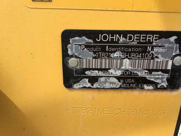 2017-deere-210lep-image-15