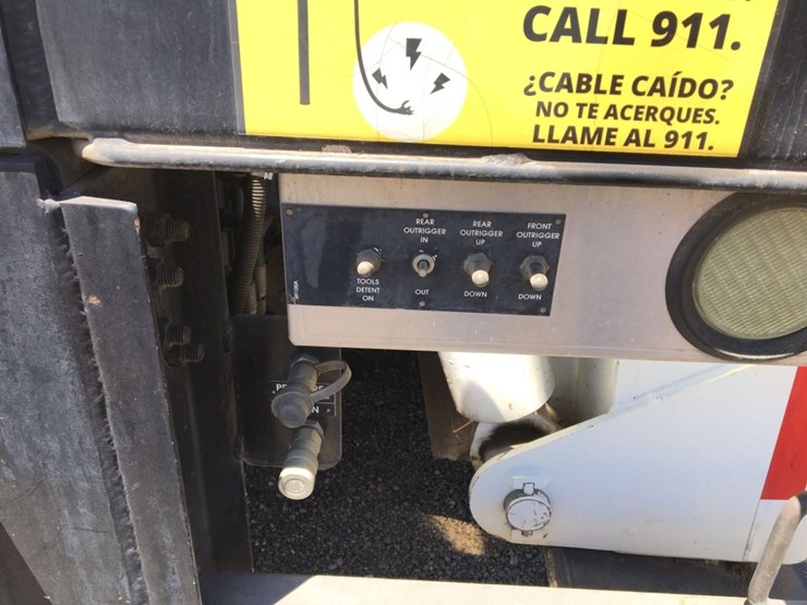 2008-international-workstar-7500-image-16