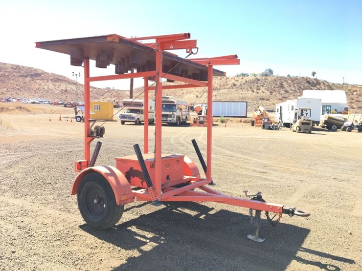 2012-myers-&-sons-hi-way-gb4001-arrow-board,-image-2