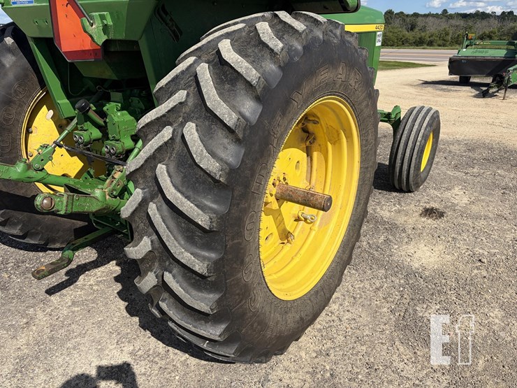 1977-john-deere-4430-image-13