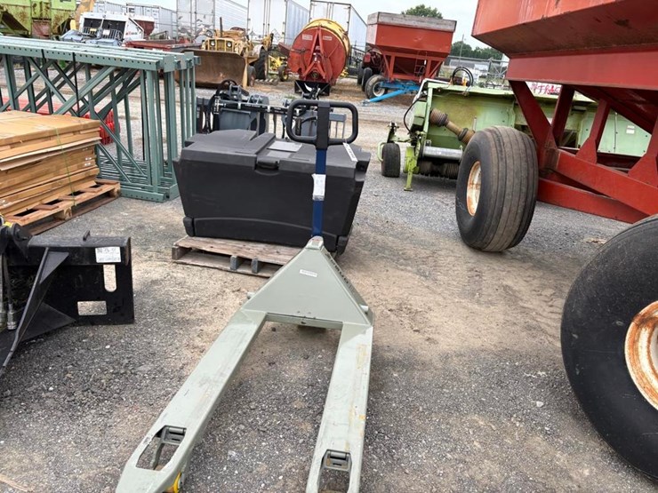 pallet-truck-image-2