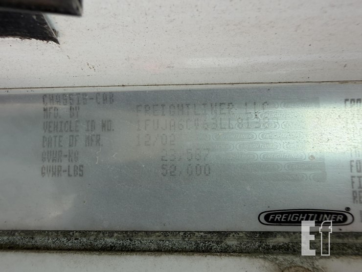 2002-freightliner-columbia-120-image-28