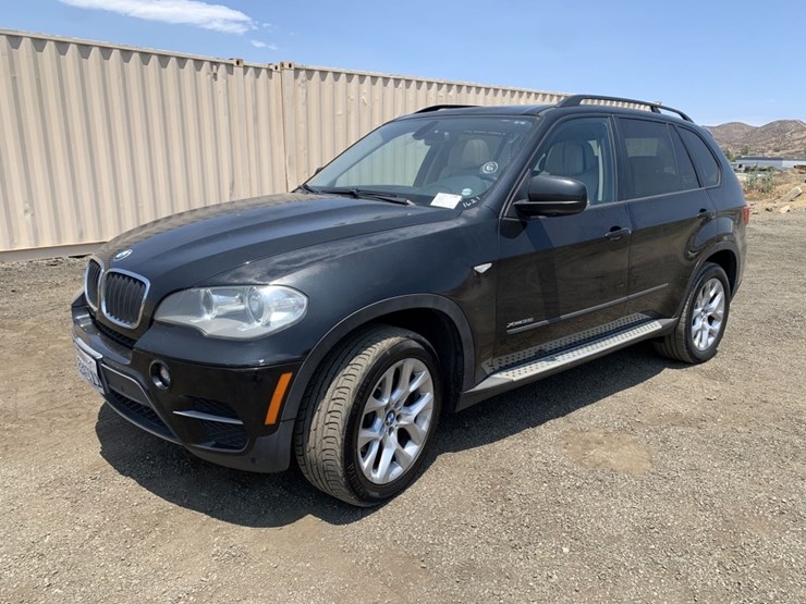 2012-bmw-x5-image-1