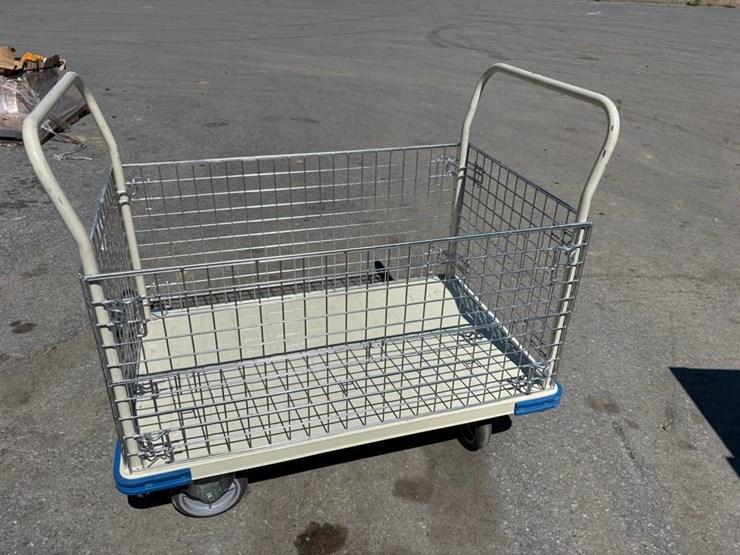 wire-cage-on-4-castors-image-3