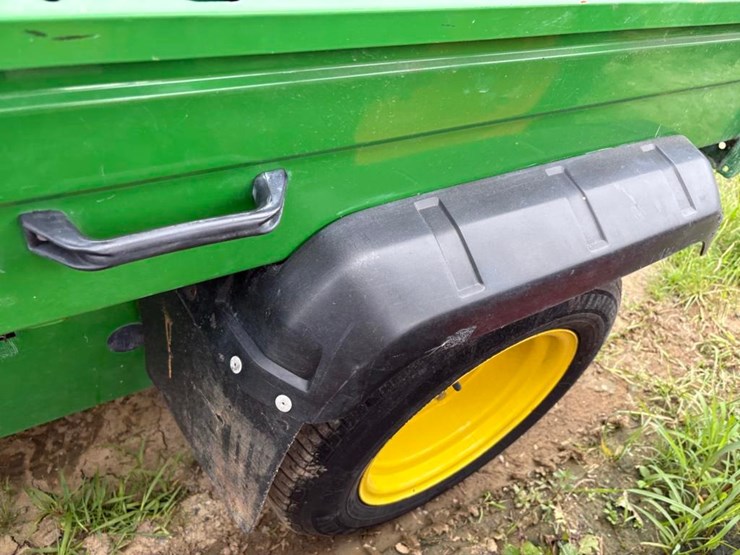 john-deere-gator-image-6
