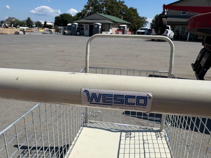 wire-cage-on-4-castors-image-5
