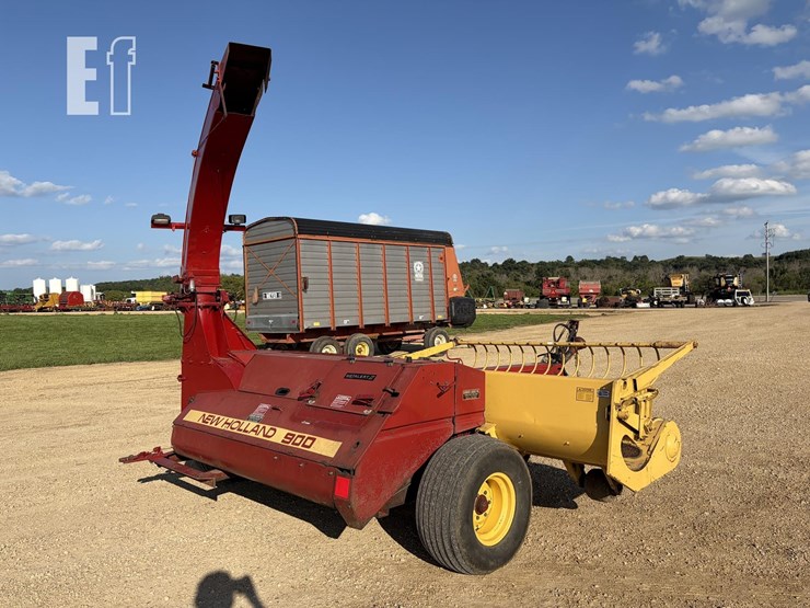 new-holland-900-image-3