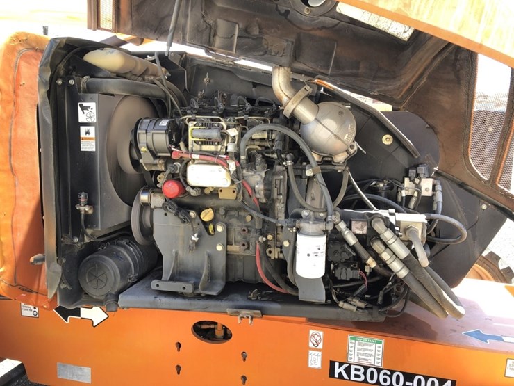 2014-jlg-600aj-image-5