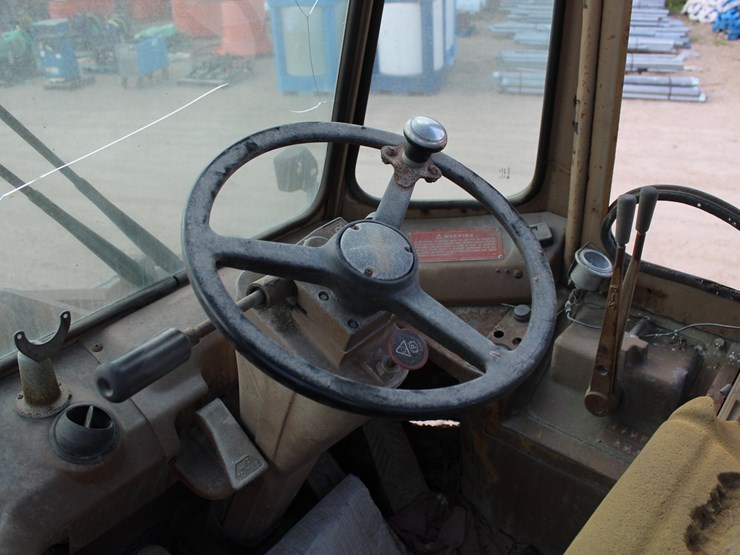 caterpillar-980-image-9