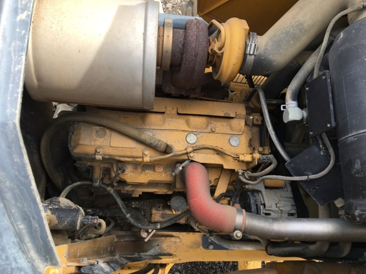 2017-deere-210lep-image-8