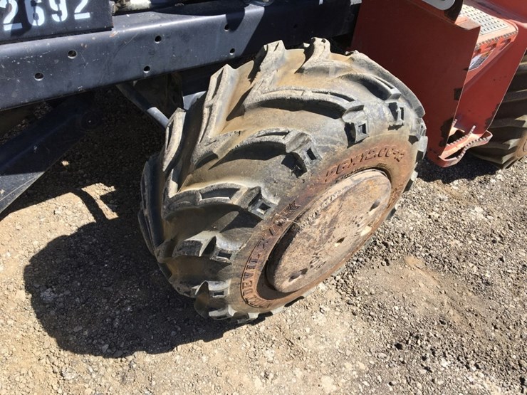 2013-ditch-witch-rt45-image-11