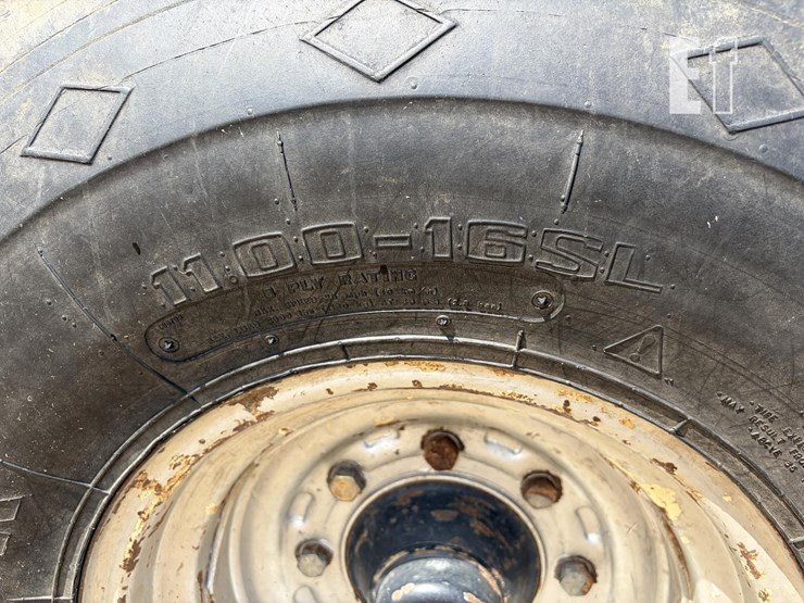 1992-case-ih-7110-image-18