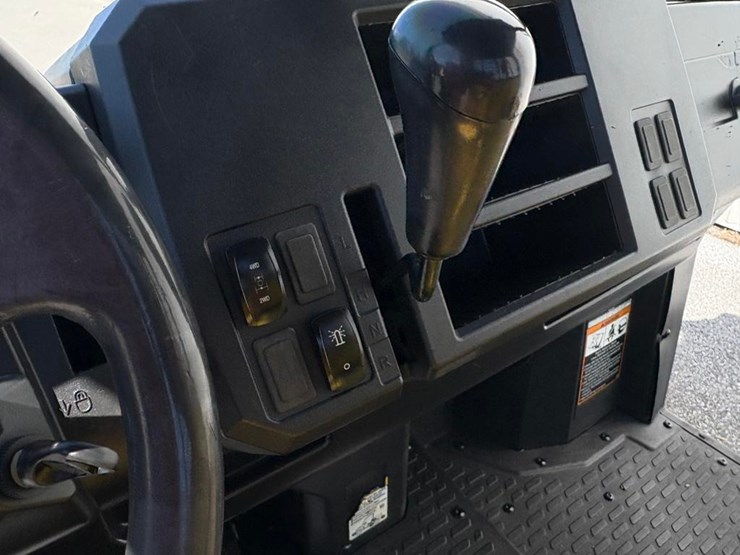 john-deere-gator-image-14