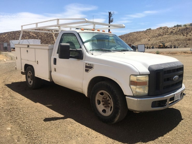 2009-ford-f350-xl-image-2