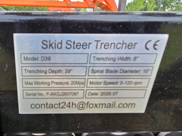 #2069-•-mini-trencher-39"-image-5