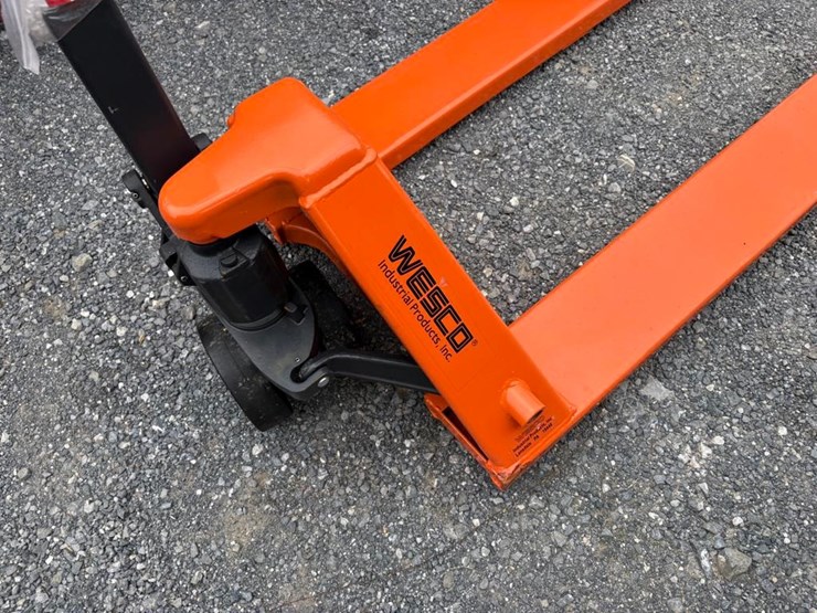 8ft-pallet-truck-image-3