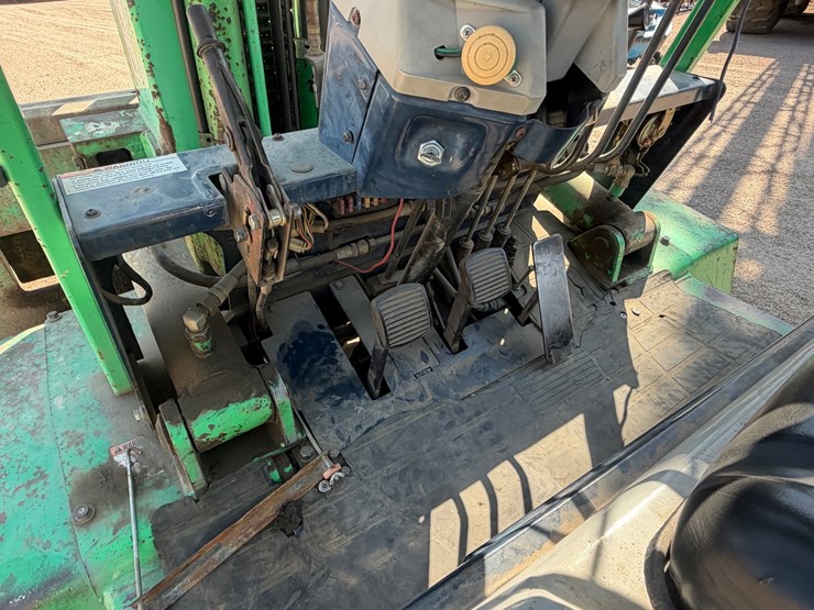 komatsu-fg45t-6-image-17