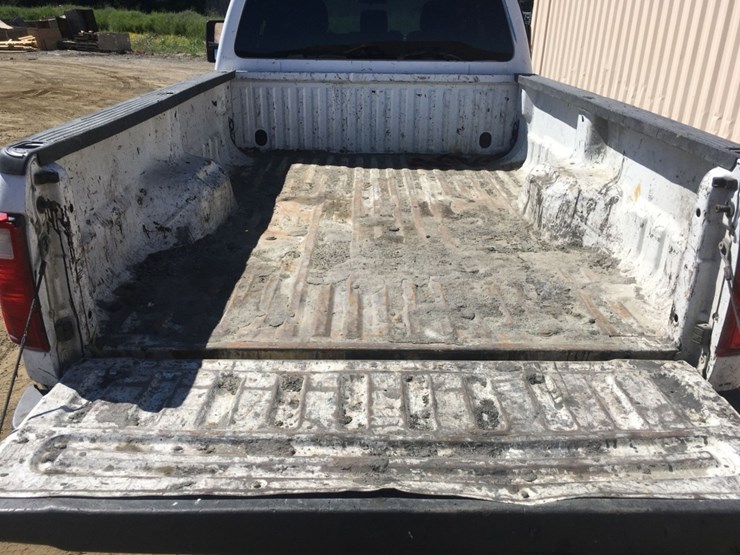 2016-ford-f250-xl-image-14