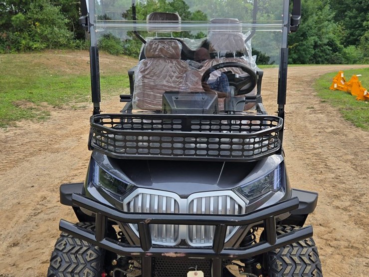 #2024-•-*grey*-assembled-sdlg80-4-person-golf-cart-image-2