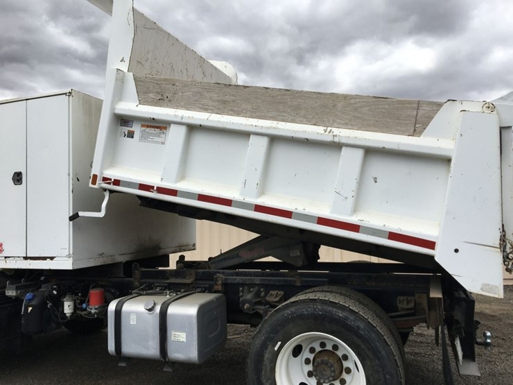 2019-chevrolet-6500xd-extended-cab-dump-truck,-image-15
