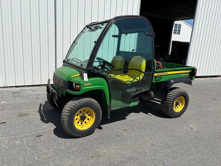john-deere-gator-image-2