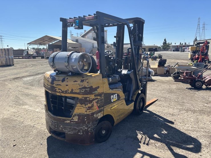 2016-caterpillar-2c6000-image-3