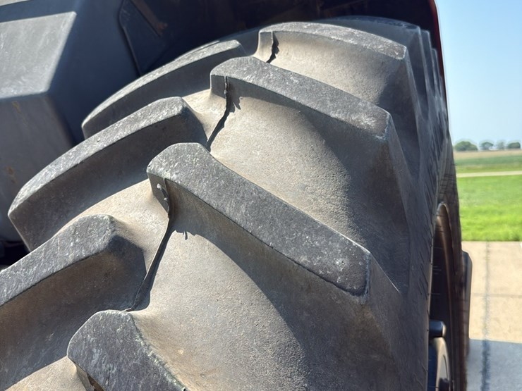 case-ih-7130-image-29