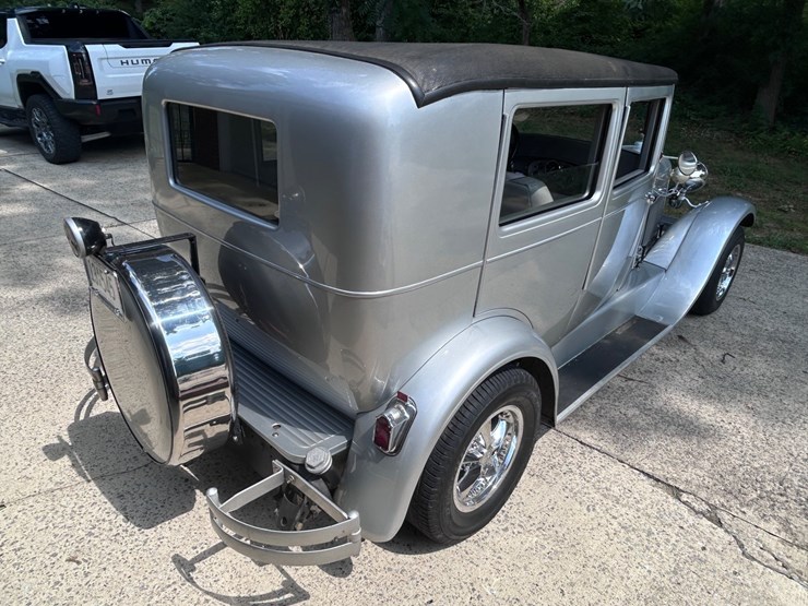 #97-•-1927-chevy-essex-sedan-image-7