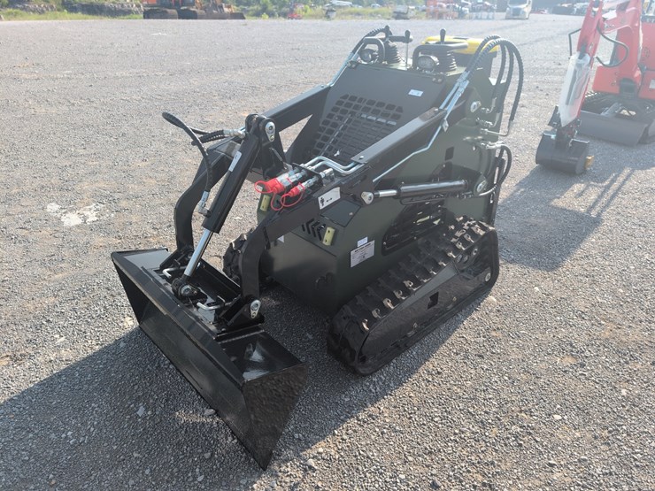 #44-•-new-zjg-zj-380-mini-skid-loader-image-1