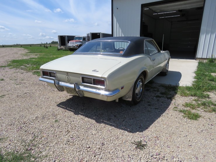 1968-chevrolet-camaro-image-6