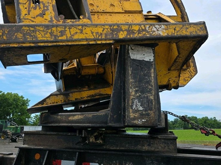 #302-•-2014-john-deere-437-knuckleboom-loader-image-69
