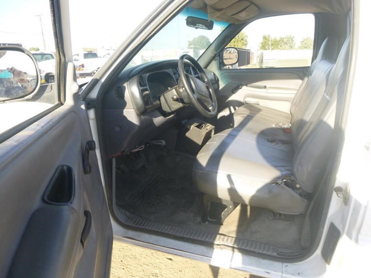 2001-dodge-ram-2500-image-8