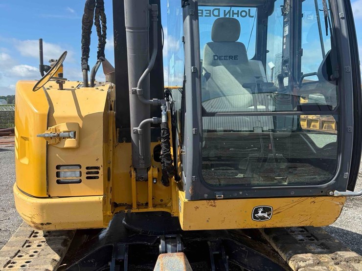 2015-deere-75g-image-5