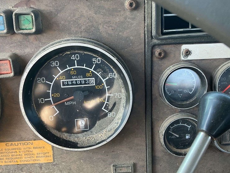 1996-kenworth-t800-image-11