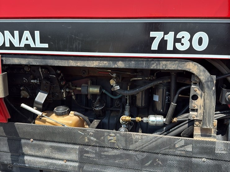 case-ih-7130-image-62