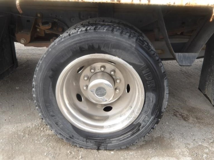 2011-ford-f550-image-5