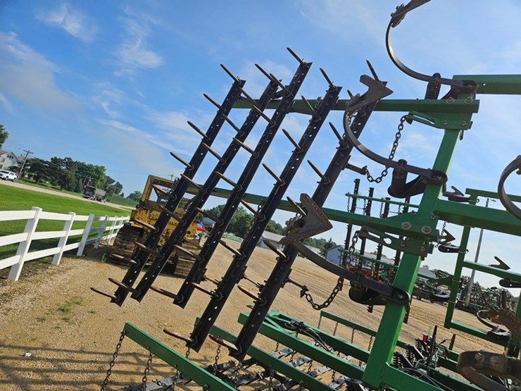 john-deere-726-image-29