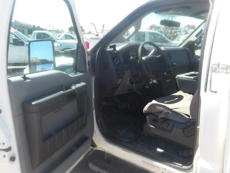 2012-ford-f450-image-23
