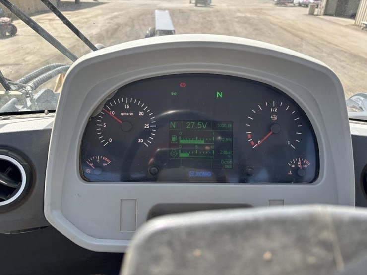 2022-xcmg-xc958u-image-40