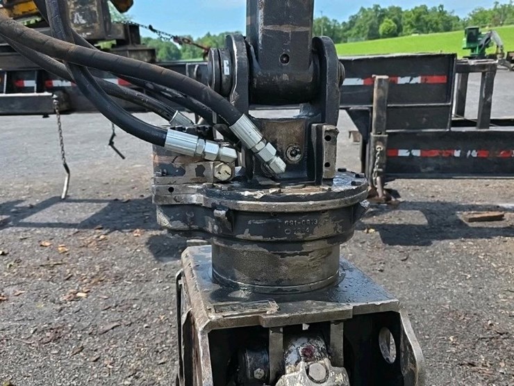 #302-•-2014-john-deere-437-knuckleboom-loader-image-37
