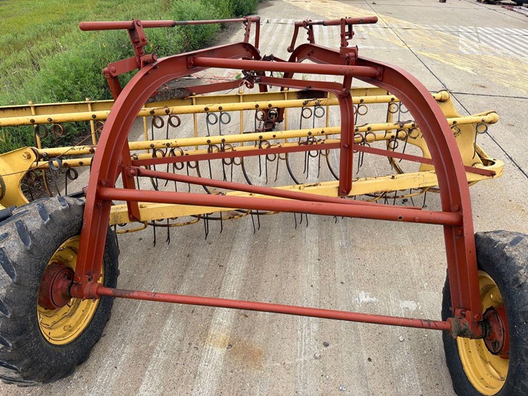 new-holland-55-image-6