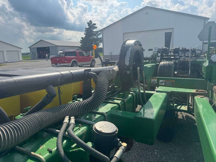 1999-john-deere-1780-image-25