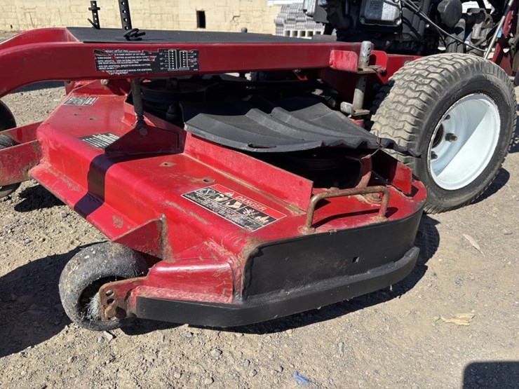 2007-toro-commerial-zero-turn-mower-image-7