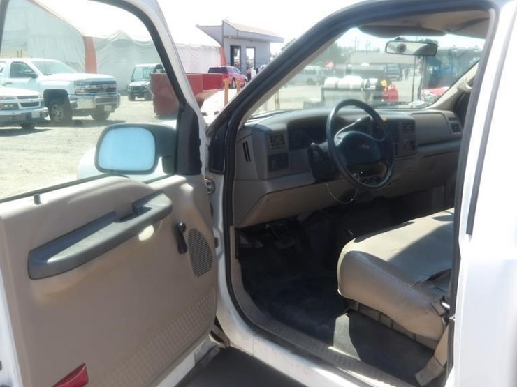 2001-ford-f250-image-12
