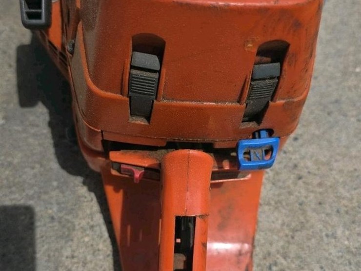 #103-•-husqvarna-390xp-chainsaw-image-13