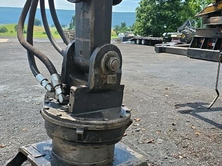 #302-•-2014-john-deere-437-knuckleboom-loader-image-44