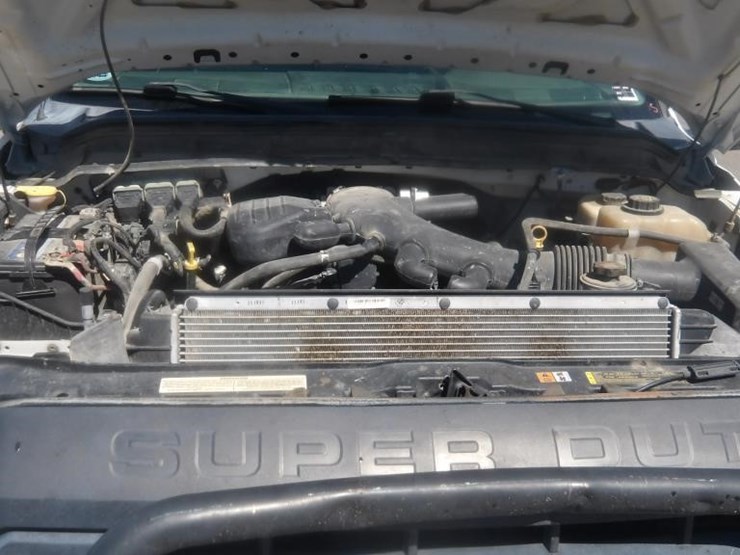 2012-ford-f550-image-10