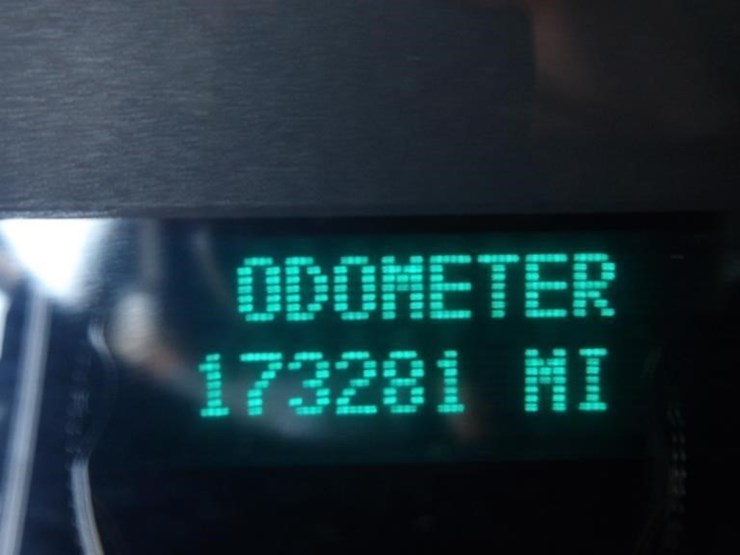 2009-chevrolet-silverado-2500-image-15