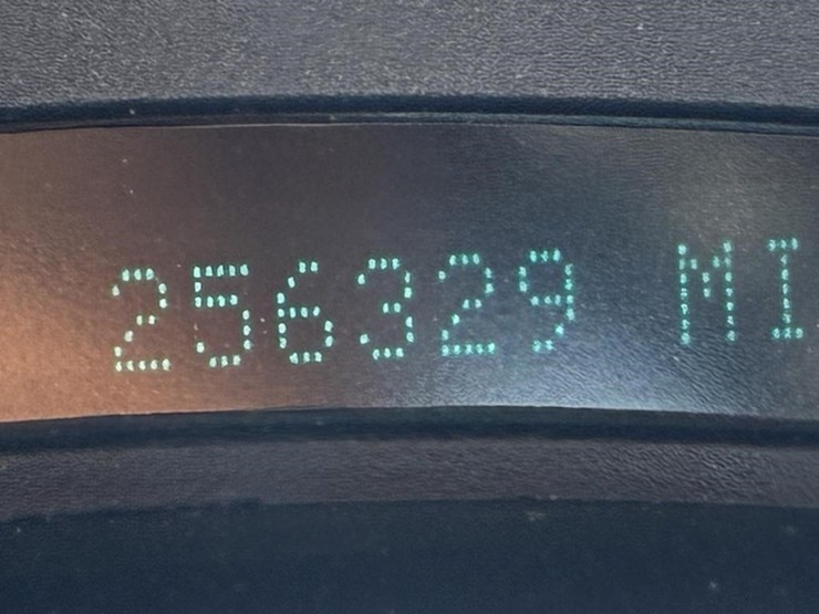 2003-chevrolet-silverado-2500-image-15