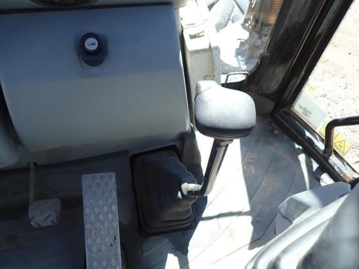 2008-caterpillar-430e-image-30